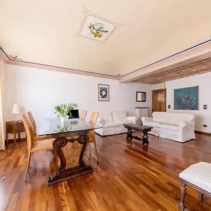  Apartment Royal Domus - Via Mazzini